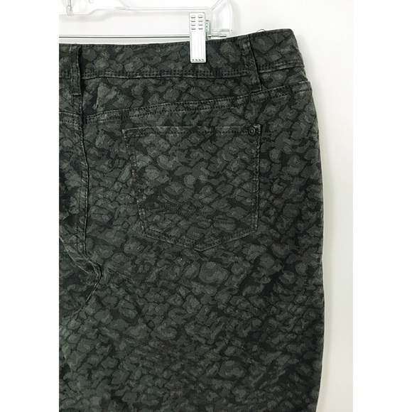 SIMPLY VERA VW Skinny Stretch Ankle Embossed Pants - Picture 6 of 8